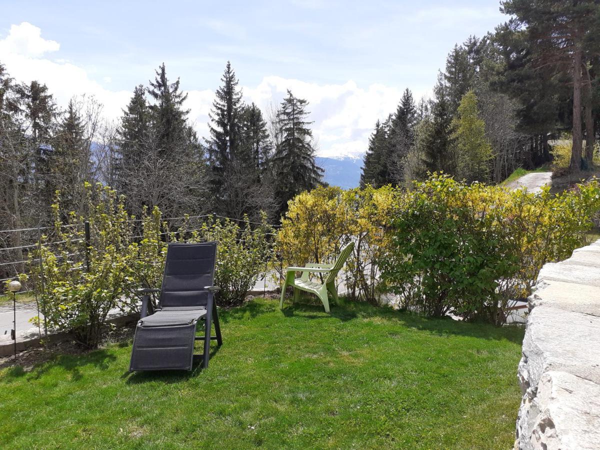 Les Loulou Appartement Savièse Buitenkant foto